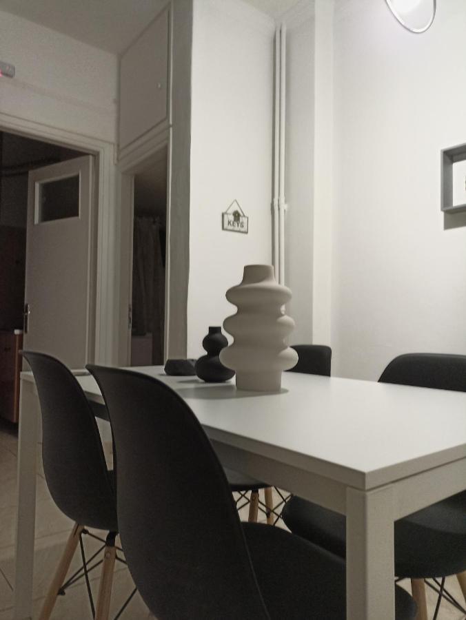 Pagrati Apartment Διαμέρισμα Παγκράτι Atenas Exterior foto