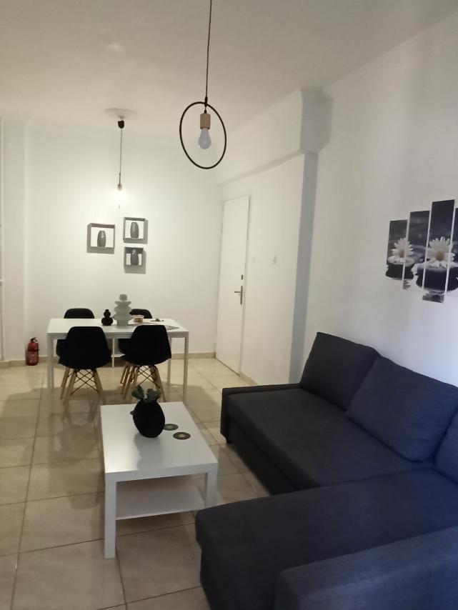 Pagrati Apartment Διαμέρισμα Παγκράτι Atenas Exterior foto